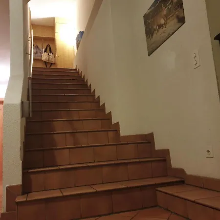 Privatzimmer Fasser In Muestair- Zentrale Lage Exterior photo