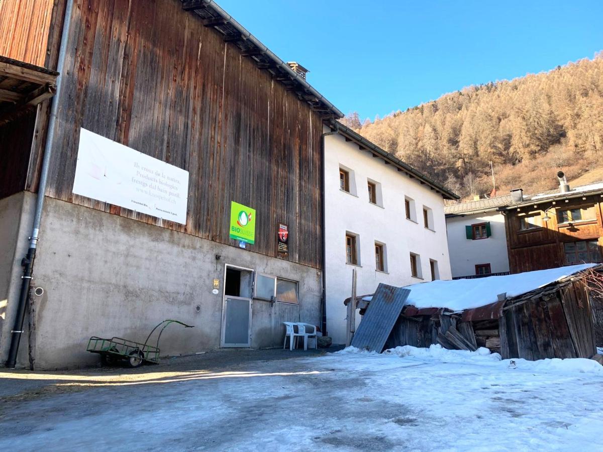 Fasser In Muestair- Zentrale Lage *